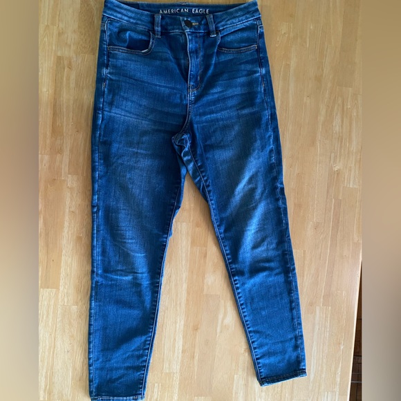 Blue American Eagle Jeans (size 6) - Picture 1 of 4